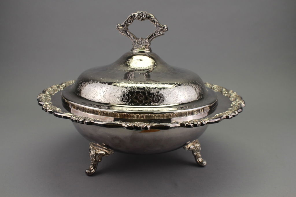 Footed Silver Plate Covered Serving Bowl (1 of 4)