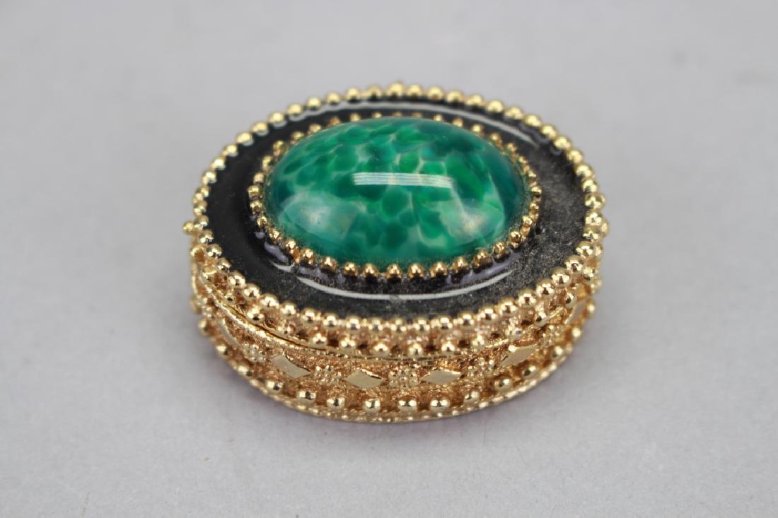 Jadeite/Gilt Pill Box: Jadeite/Gilt Pill Box