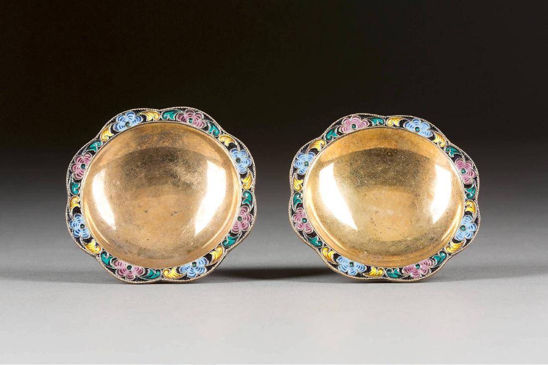 A PAIR OF SILVER-GILT AND CLOISONNÉ ENAMEL BOWLS Soviet (1 of 1)