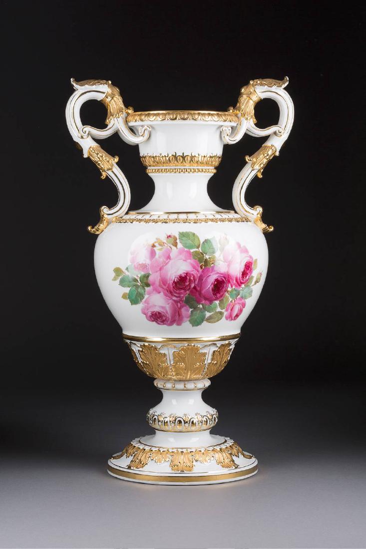 BAROCKHENKELVASE MIT BLUMENBOUQUETS Deutsch, Meissen, (1 of 1)