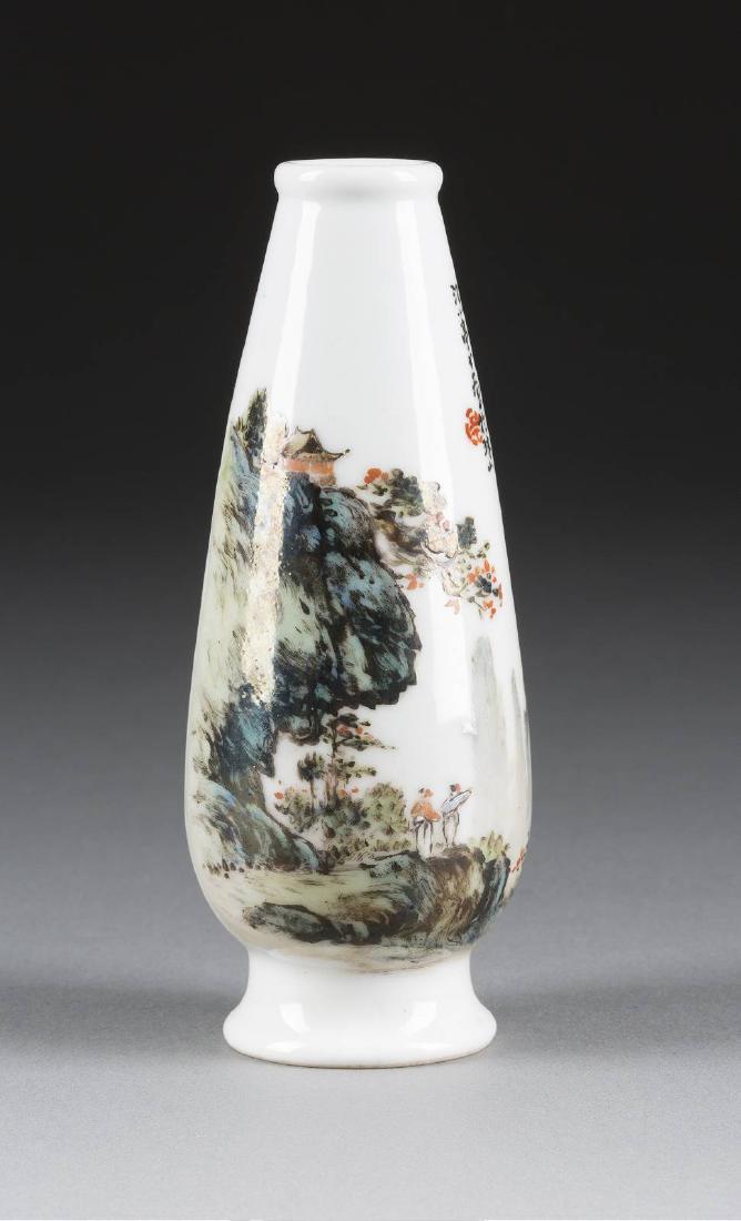 KLEINE VASE MIT BERGLANDSCHAFT (1 of 3)
