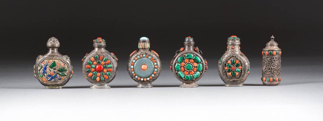 SECHS SNUFFBOTTLES MIT STEINBESATZ China, (1 of 1)