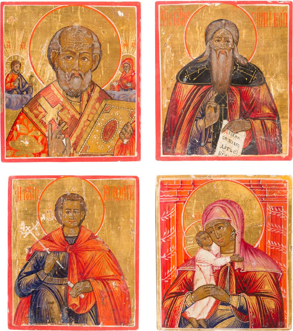 VIER IKONEN-FRAGMENTE MIT DER GOTTESMUTTER UND HEILIGEN (1 of 3)
