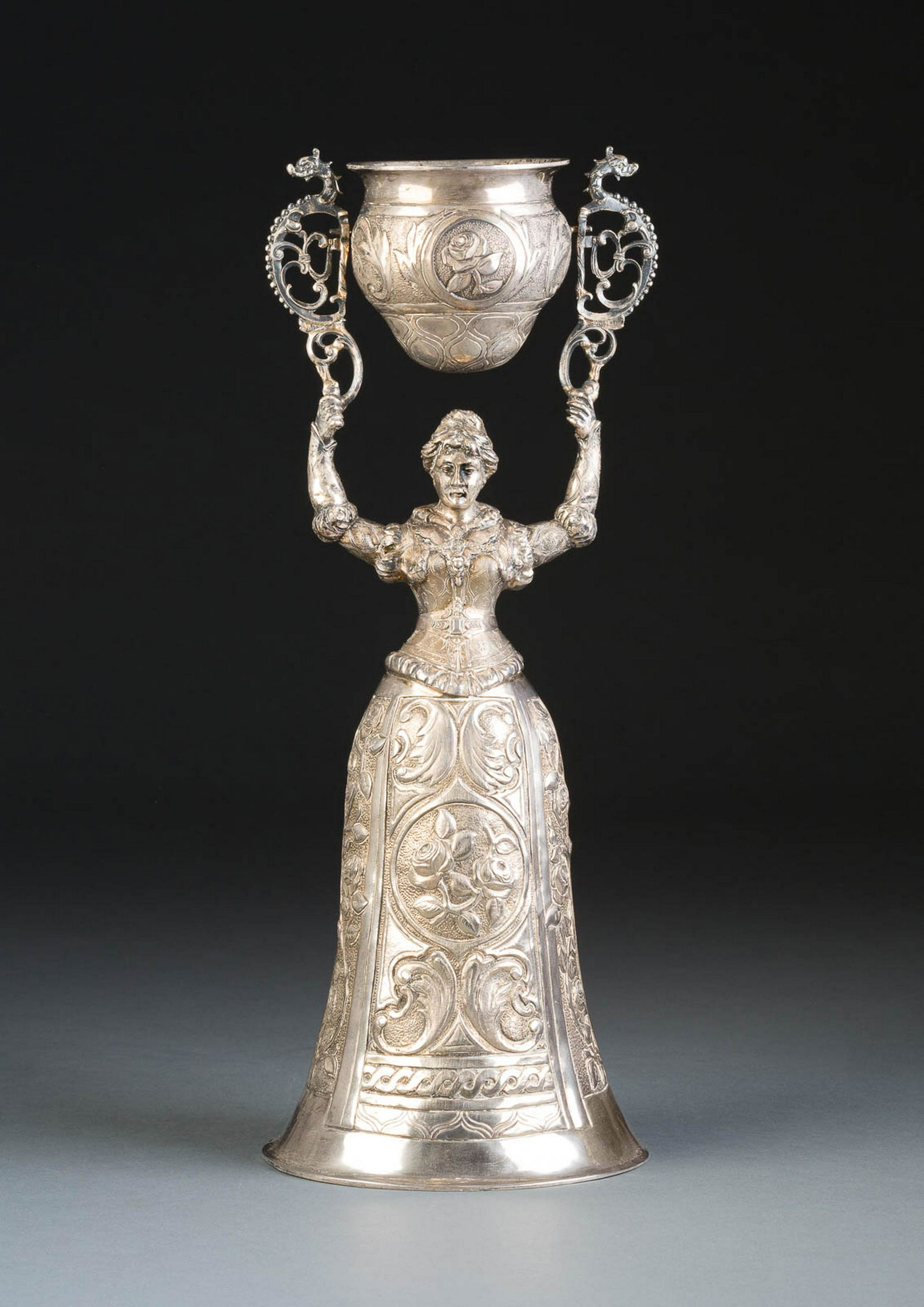 SEHR GROSSER HOCHZEITSBECHER Deutsch, um 1890 Silber, (1 of 1)