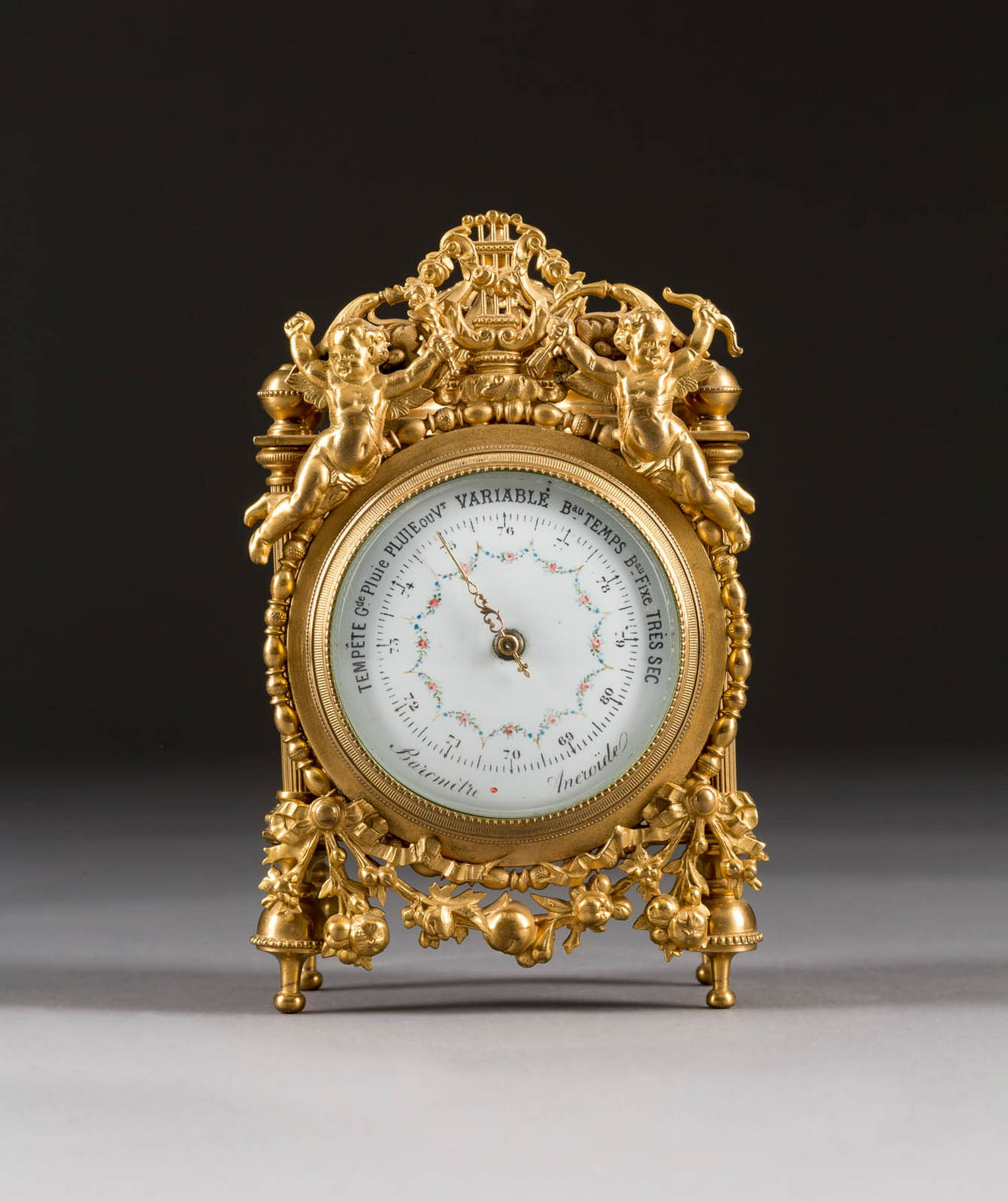 HOCHDEKORATIVES TISCHBAROMETER Frankreich, um 1900. (1 of 1)