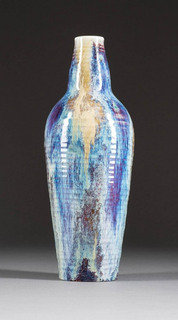 JUGEDSTIL-VASE MIT LAUFGLASUR Frankreich, Manufacture (1 of 1)