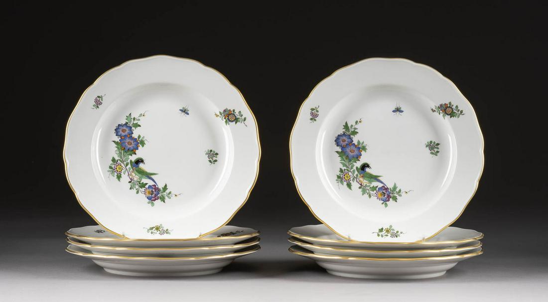 ACHT TELLER 'INDISCHE BLUMEN- UND VOGELMALEREI' (1 of 1)