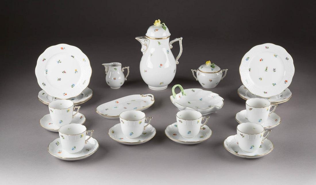 17-TEILIGES KAFFEESERVICE 'MILLE FLEURS' Ungarn, (1 of 1)