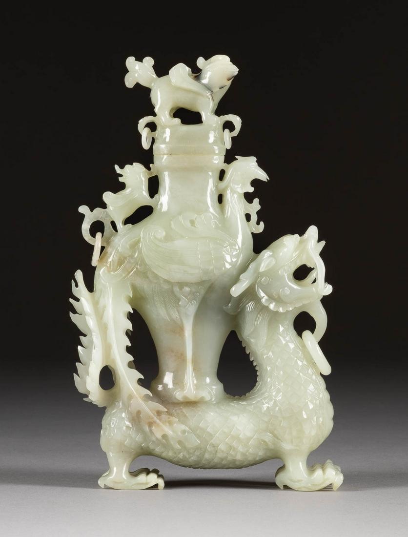 DECKELGEFÄß MIT PHÖNIX-DRACHEN-DEKOR (1 of 1)