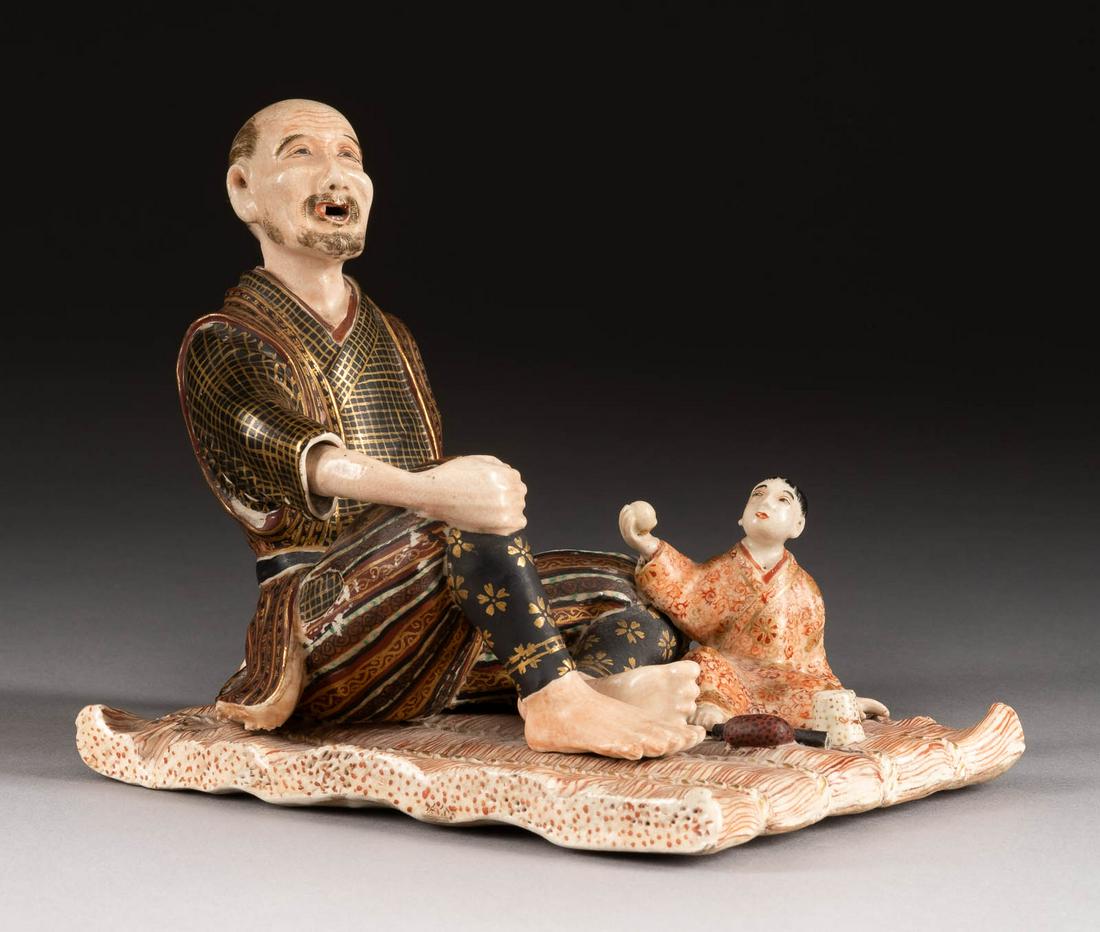 SATSUMAFIGUREN: VATER-SOHN-SZENE Japan, um 1900 (1 of 1)
