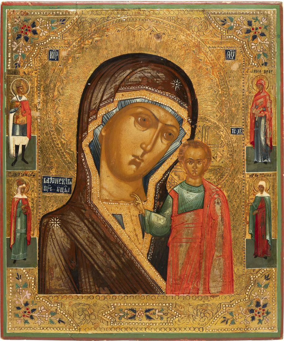 AN ICON SHOWING THE KAZANSKAYA MOTHER OF GOD: IKONE MIT DER GOTTESMUTTER VON KASAN (KASANSKAJA) Russland, um 1900 Verbund dreier Bretter mit zwei profilierten RÃ¼ckseiten-Sponki. Eitempera auf Kreidegrund, Goldgrund, ornamentale Punzierungen. 2