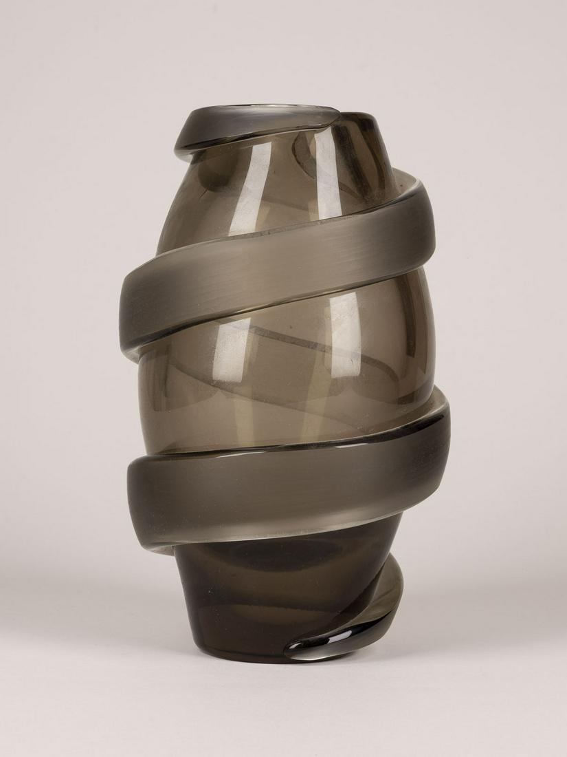 CARLO SCARPA, VASE '936': CARLO SCARPA 1906 Venice - 1978 Sendai/Japan VASE '936' Italy, Murano, Venini & C. design 1936, production 1986 Grey-green, transparent glass, massive , spirally applicated, band with cut decoration.