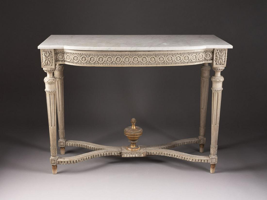 KLASSIZISTISCHER KONSOLENTISCH (1 of 1)