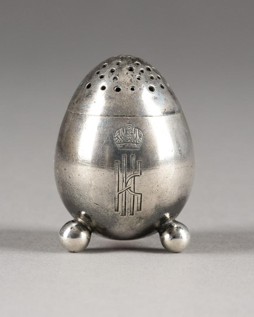 A SILVER EGG-SHAPED SALT CELLAR WITH IMPERIAL MONOGRAM R: A SILVER EGG-SHAPED SALT CELLAR WITH IMPERIAL MONOGRAM Russian, St. Petersburg, Gratchev, 1896-1908 Marked with assayer's mark, 84 standard and master's mark 'GRATCHEV' in Cyrillic. 3.6 cm high, 25 gr