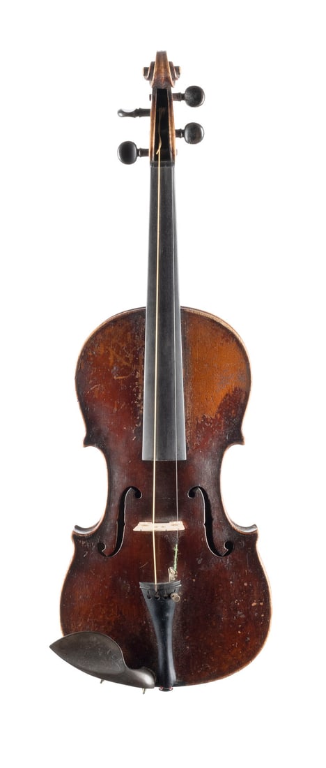 3/4 VIOLINE NACH ANTONIO STRADIVARI UND 3/4 VIOLINBOGEN Wo: 3/4 VIOLIN AFTER ANTONIO STRADIVARI AND 3/4 VIOLIN BOW Probably Bohemia, 19th/20th century. Two-piece spruce top and flamed maple back, dark brown varnish. 3/4 violin, l. 57,5 cm, body l. 33,5 cm. Vio