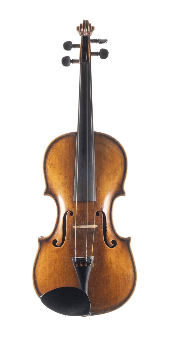 VIOLINE NACH LORENZO UND TOMMASO CARCASSI Wohl Italien, 19. Jh.: VIOLIN AFTER LORENZO AND TOMMASO CARCASSI Probably Italy, 19th century. Two-piece spruce top and maple back, light brown varnish. 4/4 violin, l. 59 cm, body length 35.5 cm. Violin label: 'Lor e Tom Ca