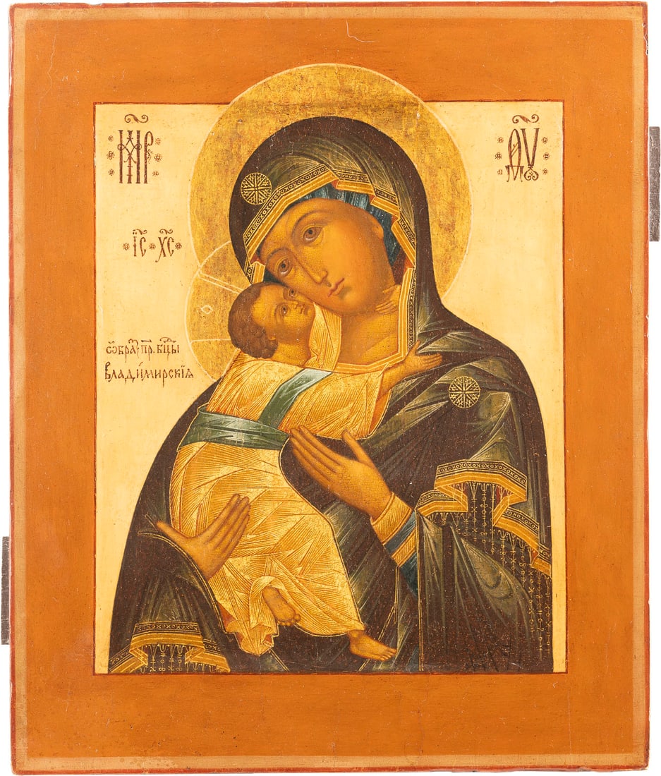 FEINE IKONE MIT DER GOTTESMUTTER VON WLADIMIR (WLADIMIRSKAJA): A FINE ICON SHOWING THE VLADIMIRSKAYA MOTHER OF GOD Russian, 17th century Tempera on wood panel. The haloes and the folds of the chiton made of gold. Partially restored, the background and border rest
