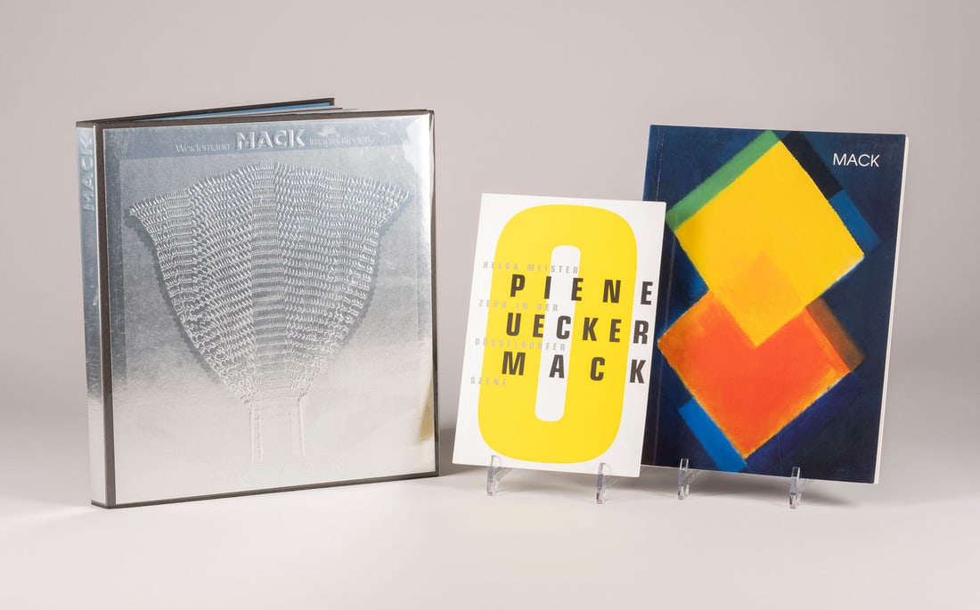 - DREI BUECHER ZU HEINZ MACK BZW. ZERO: 'MACK IMAGINATIONEN (SIGNIERT)' (1974) / 'HELGA MEISTER: PIE: THREE BOOKS ON HEINZ MACK AND ZERO: 'MACK IMAGINATIONEN (SIGNED)' (1974) / 'HELGA MEISTER: PIENE UECKER MACK. ZERO IN DER DUESSELDORFER SZENE (SIGNED)' (2006) / 'Exh.-CAT. GALERIE NEHER' (1995) 3 book