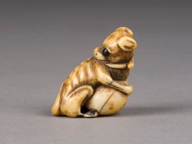 Hargesheimer Kunstauktionen D?sseldorf SALE 148: ASIAN ART | Thursday, 12 June 2025, 10:00 am CET JEWELLERY & WATCHES | Friday, 13 June 2025, 10:00 am CET Preview: 05 June 2025, 10:00 am 6:30 pm 06 June 2025, 10:00 am 6:30 pm 07 June 2025, 10:00 am 5:00 pm 08 June 2025 CLOSED 09 June 2025, 10:00 am 5:00 pm 10 June 2025, 10:00 am 6:30 pm 148. Auktion: ASIATISCHE KUNST | Donnerstag, 12. Juni 2025 SCHMUCK & UHREN | Freitag, 13. Juni 2025 Vorbesichtigung: 05. Juni 2025, 10:00 Uhr 18:30 Uhr 06. Juni 2025, 10:00 Uhr 18:30 Uhr 07. Juni 2025, 10:00 Uhr 17:00 Uhr 08. Juni GESCHLOSSEN 09. Juni 2025, 10:00 Uhr 17:00 Uhr 10. Juni 2025, 10:00 Uhr 18:30 Uhr Weitere Fragen beantworten wir jederzeit gern! Abgabe telefonischer Gebote ist jederzeit per Email m?glich. Hargesheimer Kunstauktionen Duesseldorf Friedrich-Ebert-Strasse 11 + 12 DE-40210 Duesseldorf Deutschland Fon: +49 (0) 211 / 30 200 10 WhatsApp: +49 (0) 160 / 30 200 10 Fax: +49 (0) 211 / 30 200 119 www.kunstauktionen-duesseldorf.de info@kunstauktionen-duesseldorf.de