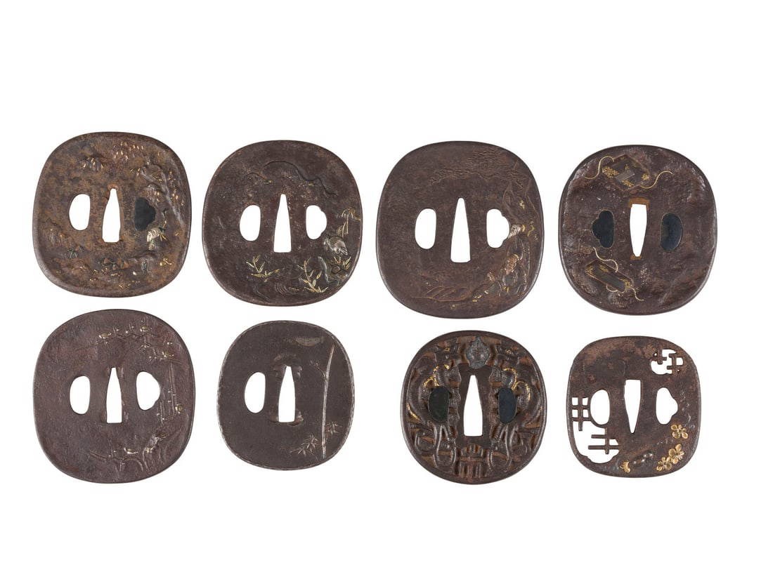 ACHT KAKUMARUGATA TSUBA AUS EISEN