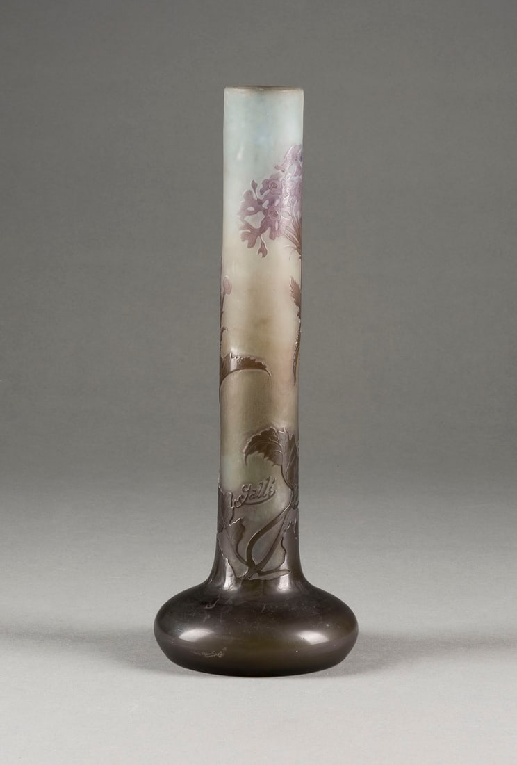 EMILE GALLE | SOLIFLEUR-VASE MIT EISENKRAUT-BLÜTE (1 of 1)