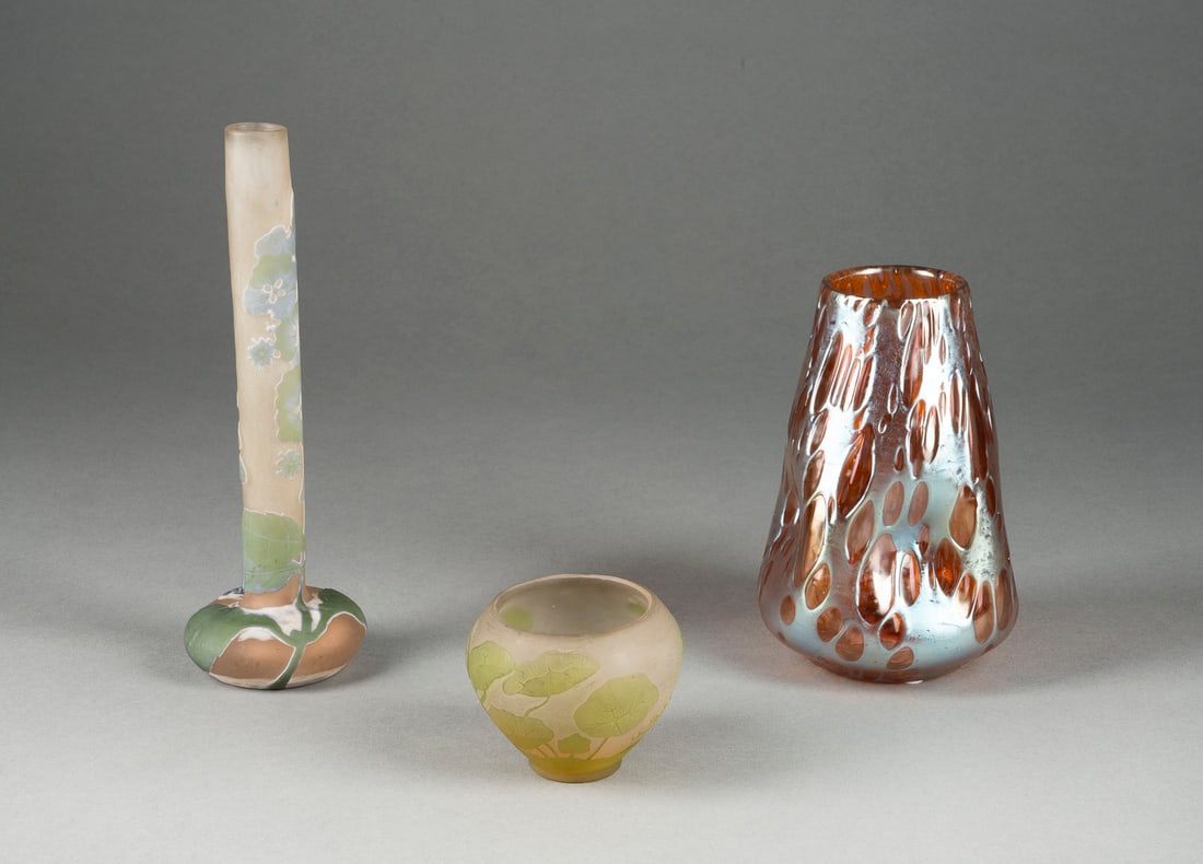 | DREI JUGENDSTIL-VASEN (1 of 1)