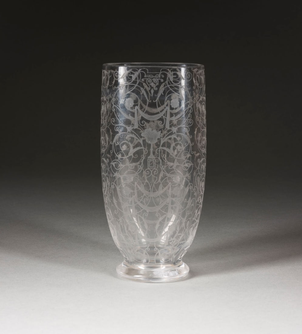 | KRISTALLGLAS-VASE (1 of 1)