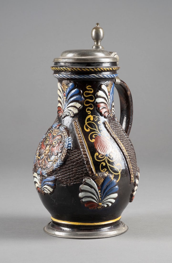 | BIRNKRUG MIT WAPPEN (1 of 1)