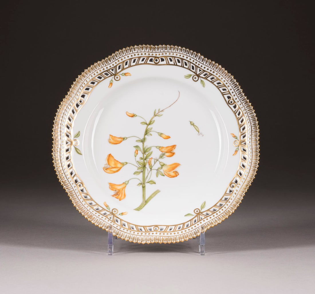| SPEISETELLER 'FLORA DANICA' (1 of 1)