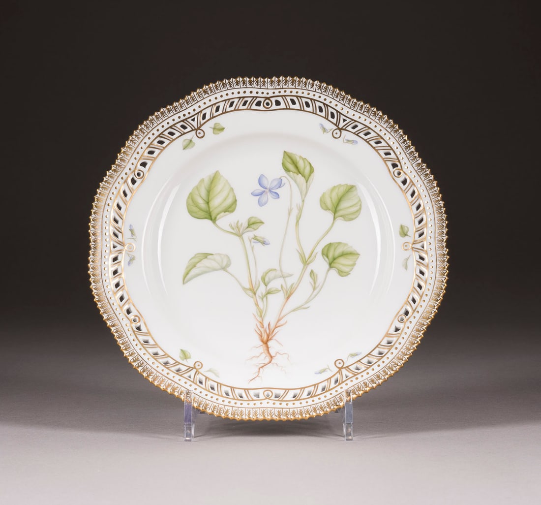 | SPEISETELLER 'FLORA DANICA' (1 of 1)