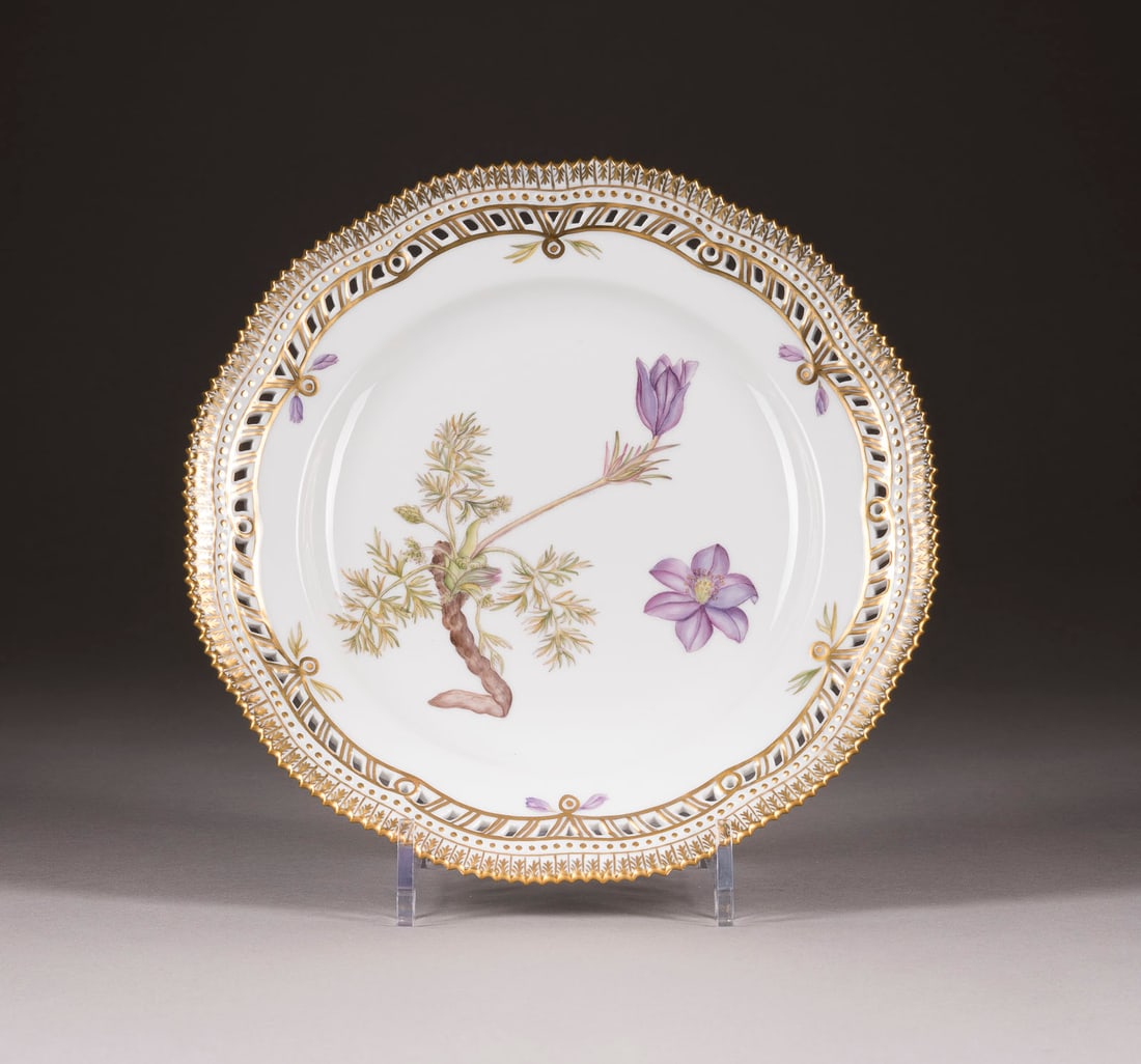 | SPEISETELLER 'FLORA DANICA' (1 of 1)