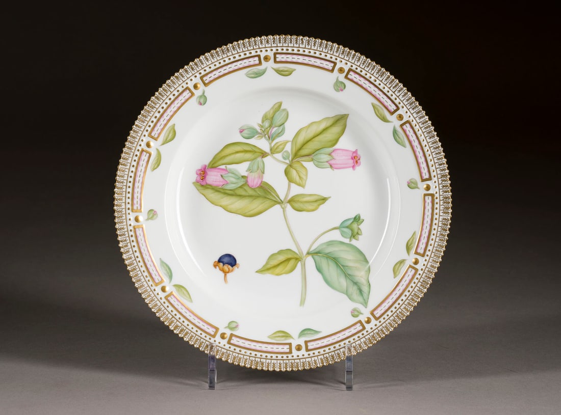 | SPEISETELLER 'FLORA DANICA' (1 of 1)