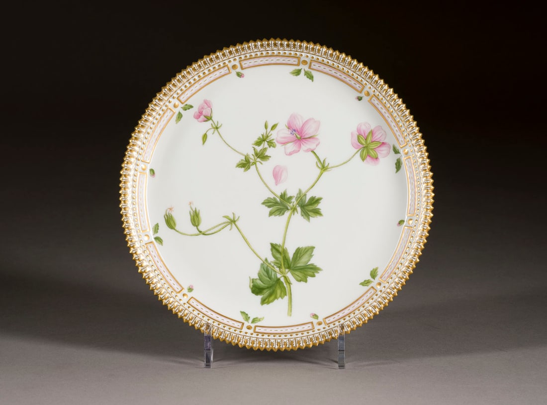 | RUNDE SERVIERPLATTE 'FLORA DANICA' (1 of 1)