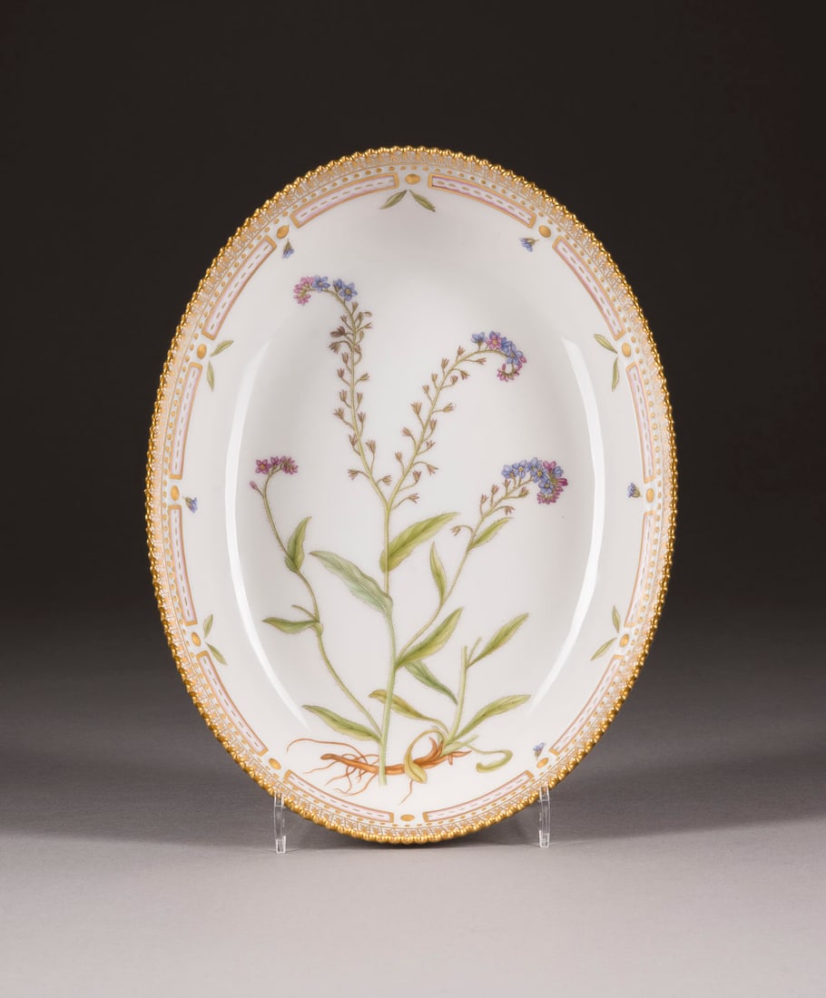 | OVALE SCHALE 'FLORA DANICA' (1 of 1)