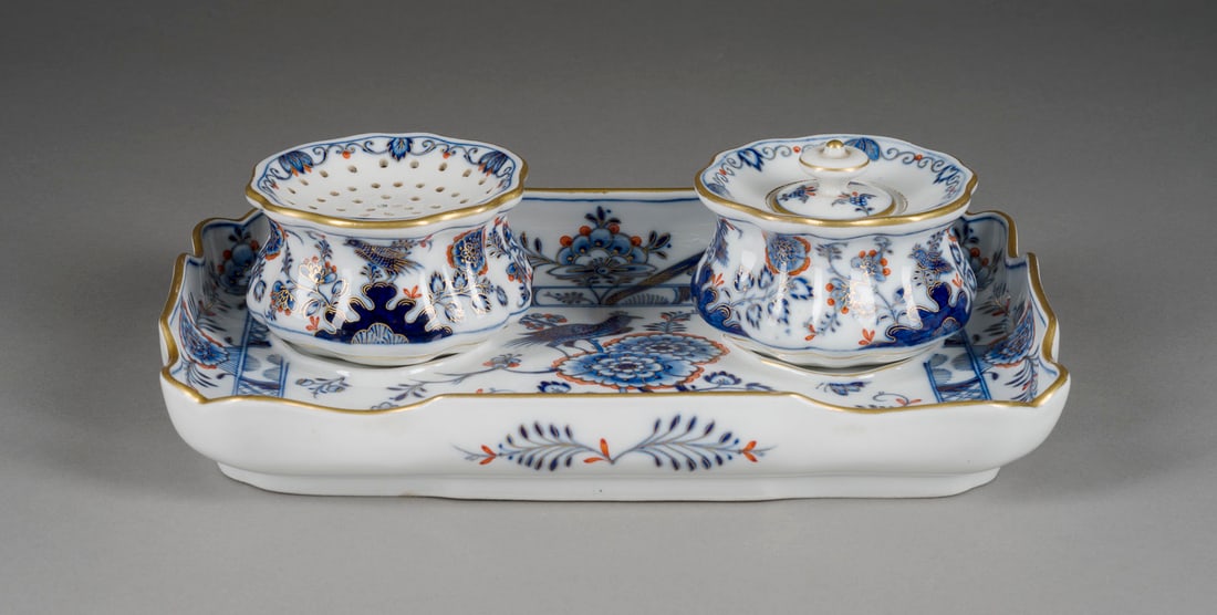 | DREITEILIGES SCHREIBGARNITUR 'INDISCHE FELSEN- UND VOGEL (1 of 1)