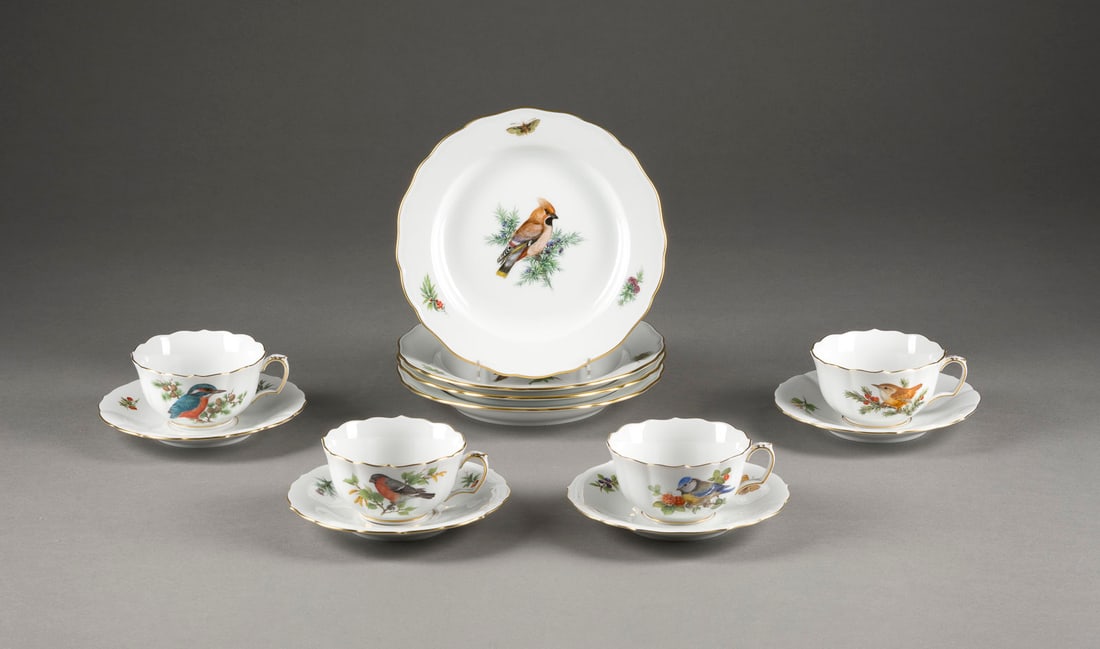 | VIER TEEGEDECKE 'VÖGEL MIT INSEKTEN' (1 of 1)