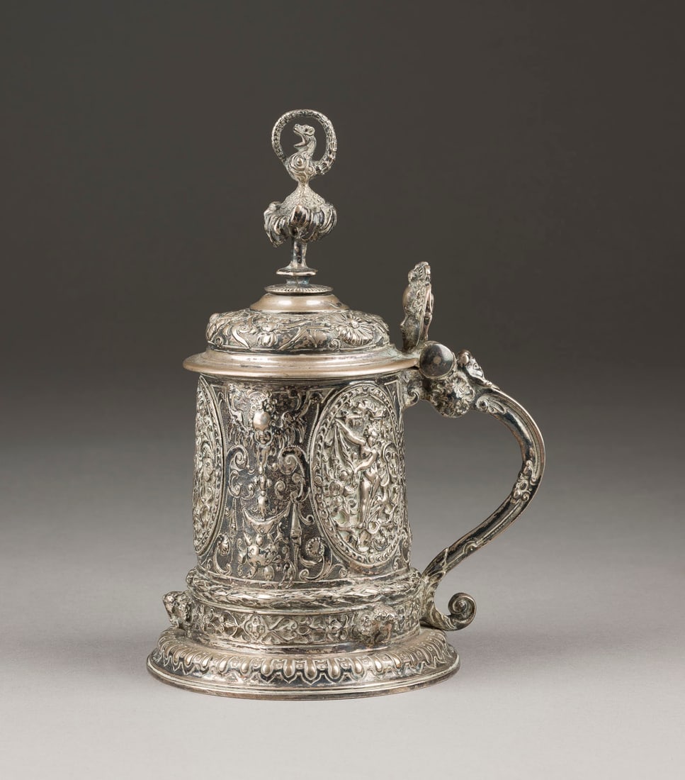 | DECKELHUMPEN IM BAROCK-STIL (1 of 1)