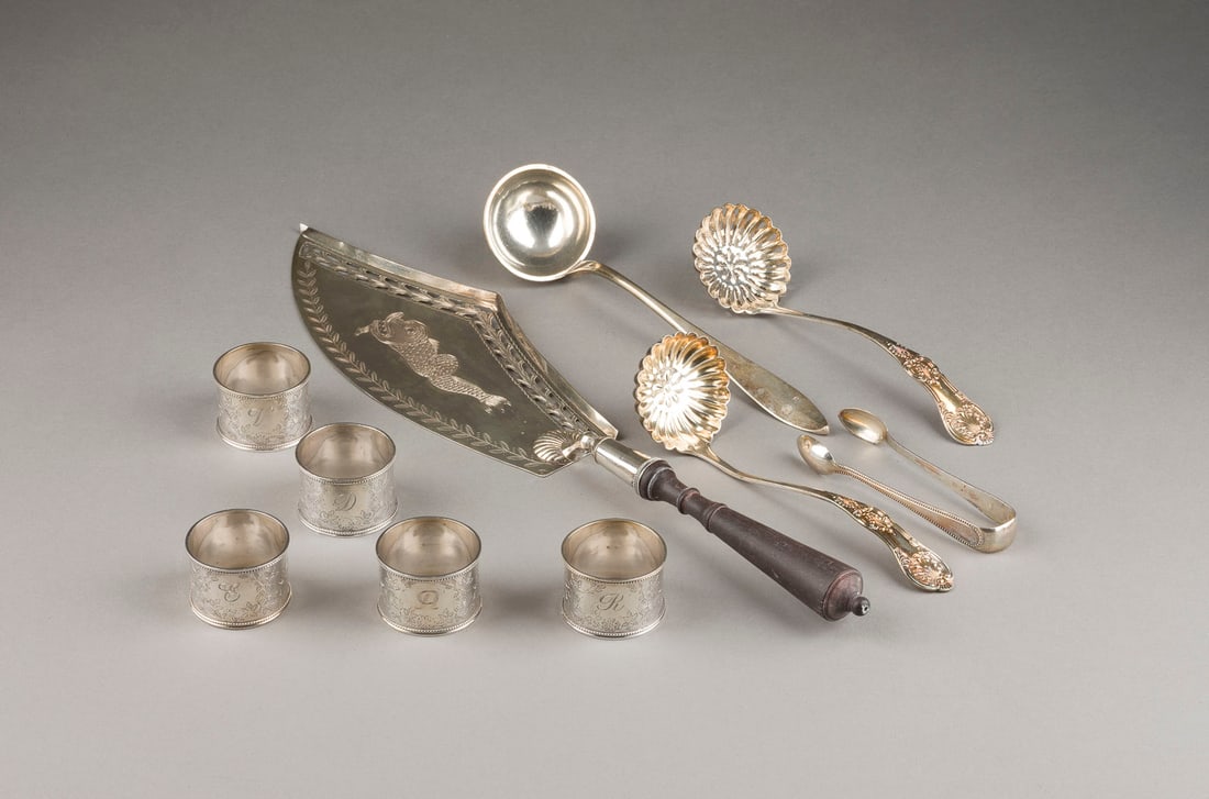 | ZEHN-TEILIGES KONVOLUT SILBEROBJEKTE (1 of 1)