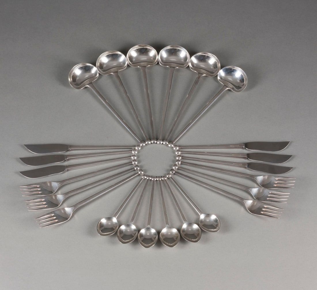 | 24-SILBERBESTECK '86' (1 of 1)