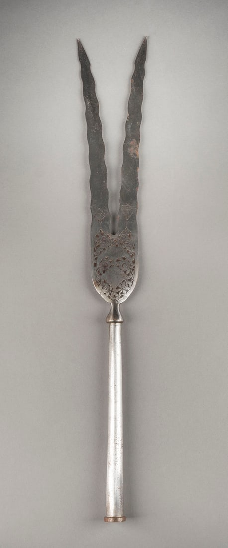 | ZWEIZACK-MEZRAQ (1 of 1)