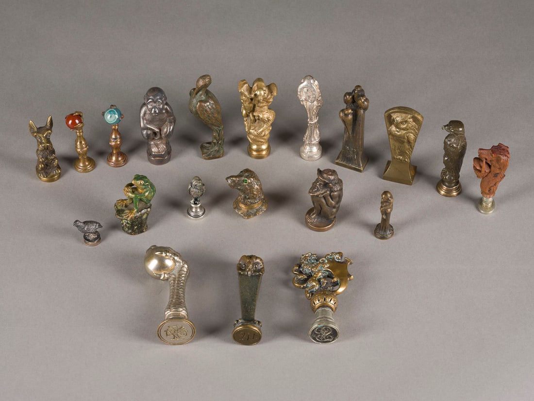 | KONVOLUT AUS 20 PETSCHAFTEN MIT TIERMOTIVEN (1 of 1)