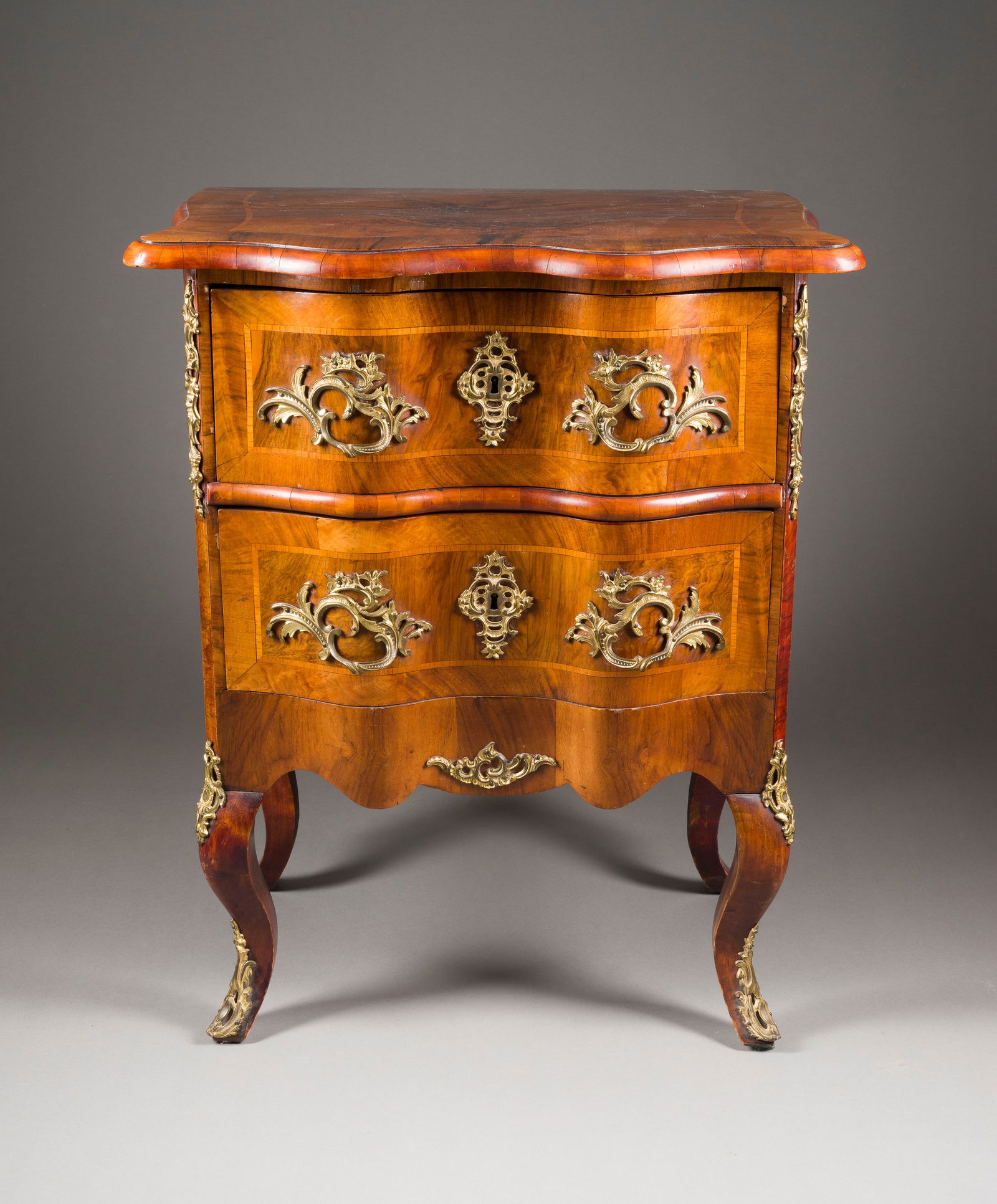 | KLEINE KOMMODE (1 of 1)