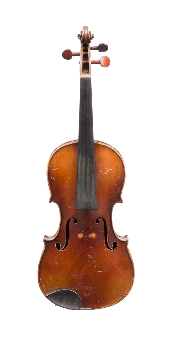 | VIOLINE BEZ. 'CARLO STORIONI': VIOLINE BEZ. 'CARLO STORIONI' Vermutlich Deutsch, 1896 Zweiteilige Fichtenholzdecke und Ahornboden, brauner Lack. 4/4 Geige, L. 59,1 cm, Korpusl. 35,5 cm. Geigenzettel: 'Carlo Storioni Cremonensis