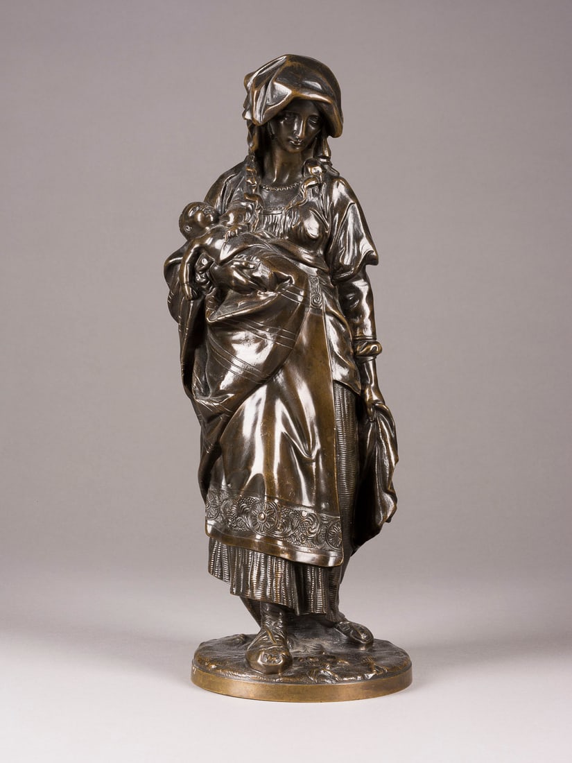 UNGARISCHER BILDPLASTIKER | MUTTER MIT KIND (1 of 2)