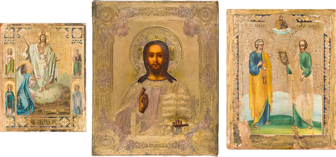 | DREI KLEINE IKONEN: AUFERSTEHUNG, DIE APOSTEL PETRUS UND PAULUS UND CHRISTUS PANTOKRATOR MIT OKLAD: THREE SMALL ICONS SHOWING THE ANASTASIS, STS. PETER AND PAUL THE APOSTLES AND CHRIST PANTOKRATOR WITH OKLAD Russian, late 19th century Tempera on wood panels, the background made of silver, covered by