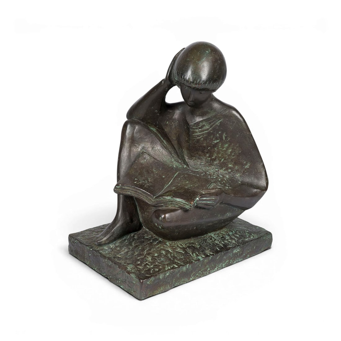 WERNER FRANZEN | SITZENDER LESENDER JUNGE (1996): WERNER FRANZEN 1928 Cochem-Cond - 2014 Bergisch-Gladbach SEATED BOY READING (1996) Bronze, darkbrown patinated. 48 x 39 x 28 cm. Approx. 30 kg. Monogrammed and dated on the side 'WF 96' and numbered o