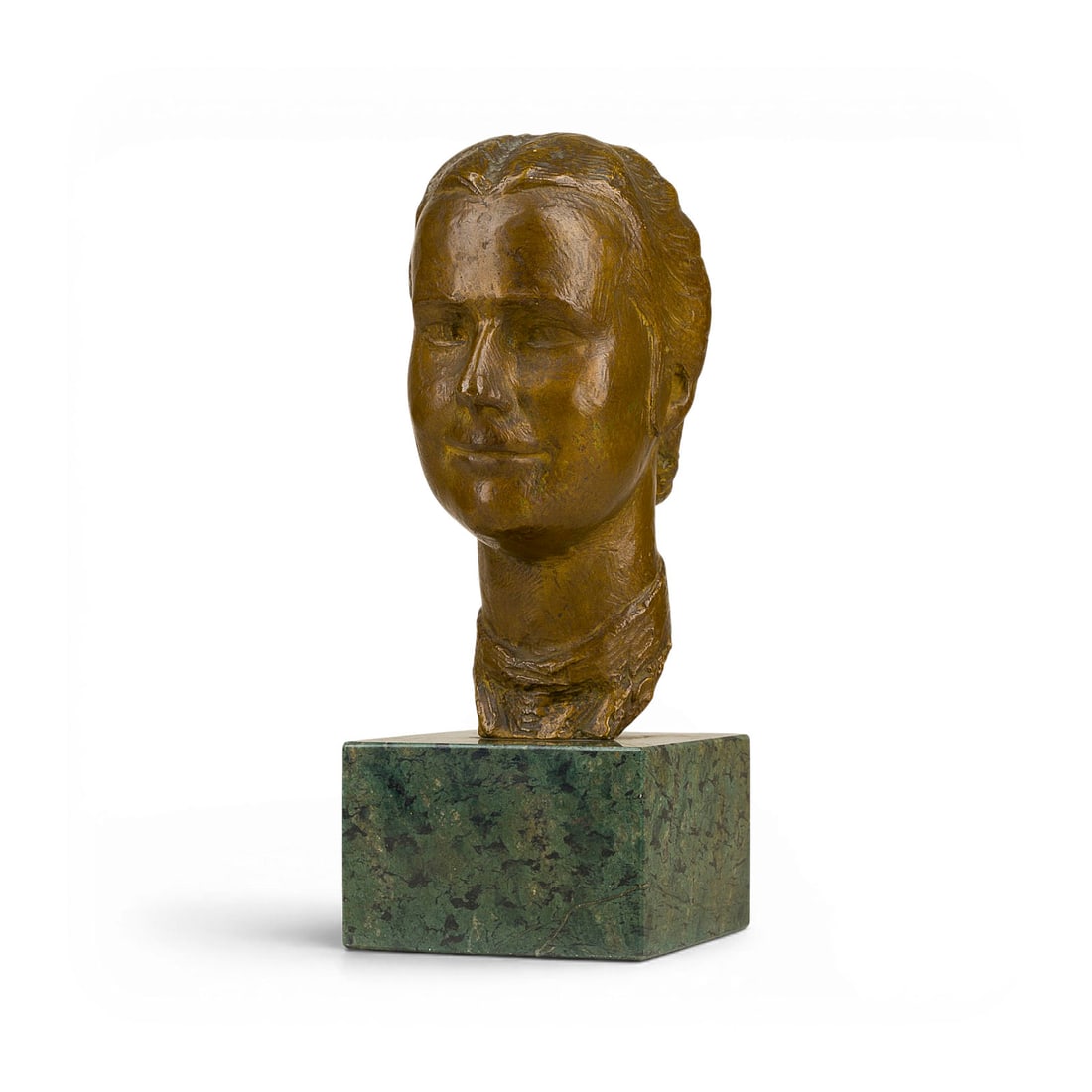 MODERNER BILDPLASTIKER | DAMENBUESTE: MODERN SCULPTOR active 2nd H. 20th century FEMALE BUST Bronze, dark brown patina, on stone base. 21,5 x 10 x 15 cm, base 7 x 11,5 x 11,5 cm, total weight 4,8 kg. Part. min. rubbed. Provenance: Rhenish