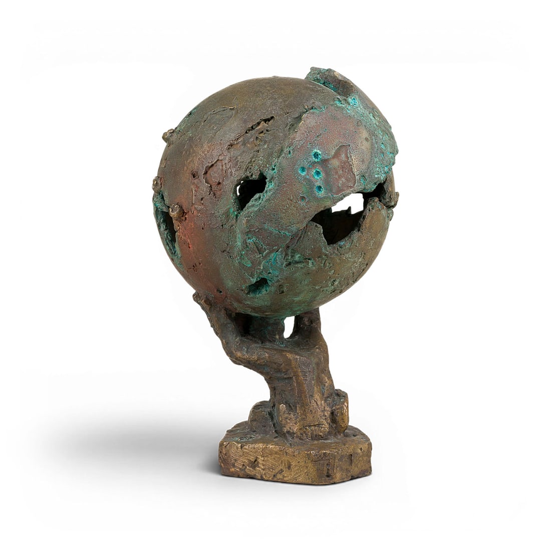 BERND ALTENSTEIN | HAND MIT GLOBUS: BERND ALTENSTEIN 1943 Schlossberg - lives and works in Worpswede HAND HOLDING THE GLOBE Bronze, darkbrown patinated. 32 x 20 x 20 cm. 9.7 kg. With artist's monogramm on the base 'BA.'. Traces of oxida