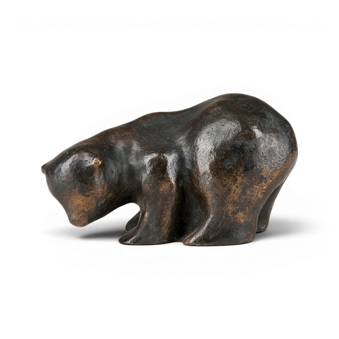 MECHTHILD BORN | BAER: MECHTHILD BORN 1941 Muenster BEAR Bronze, darkbrown patinated. 8.8 x 15.5 x 7 cm. 1.6 kg. Monogrammed 'MB' and numbered '80/100' on the underside. Part. min. rubbed, part. very slight traces of oxidat