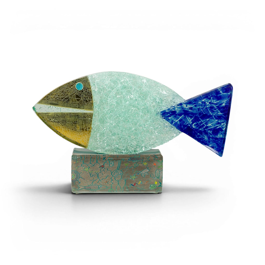 HEINER DUESTERHAUS | FISCHOBJEKT: HEINER DUESTERHAUS 1949 Paderborn FISH Germany, Bad Driburg, Duesterhaus studio, c. 2015 Float glass, painted, metal foils, in fusing technique. H. 28 cm, W. 45 cm, D. 8,5 cm (base).HEINER DUESTERHAUS